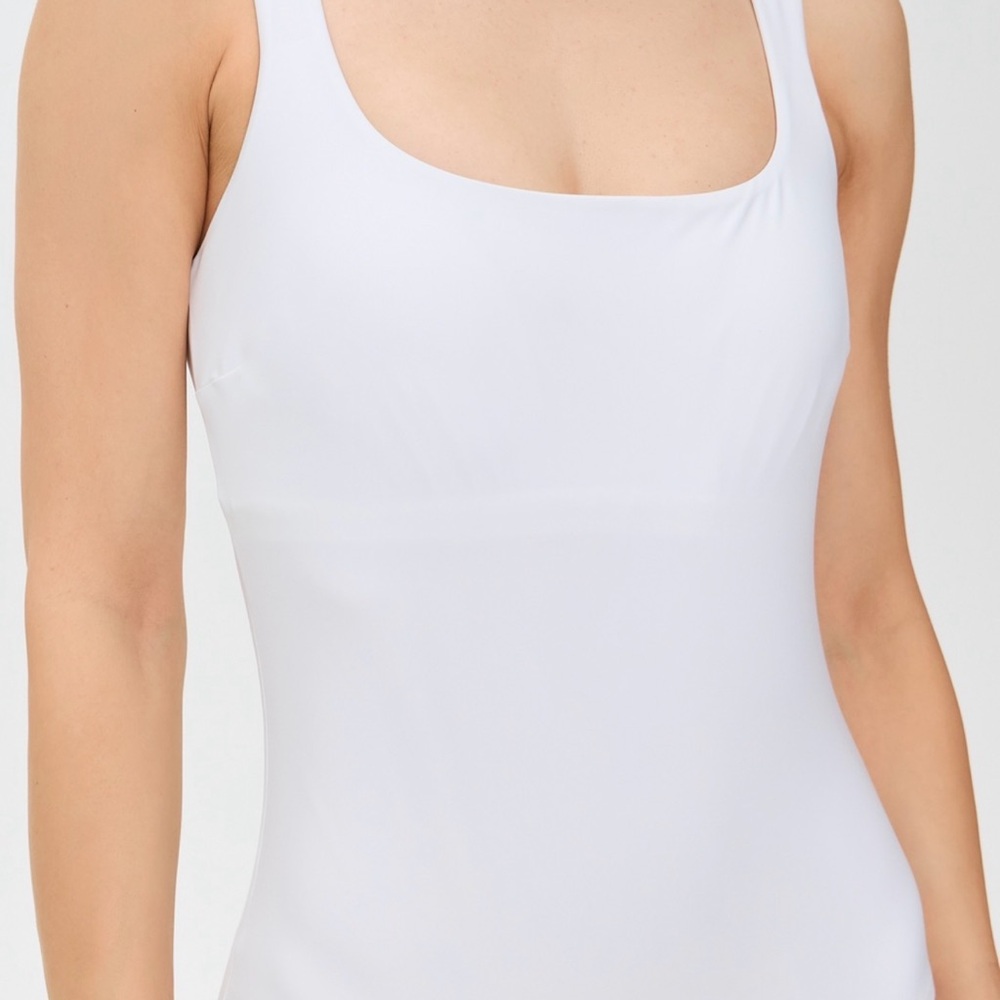Stylest DREAMSCULPT® SQUARE NECK TANK Swimsuit White